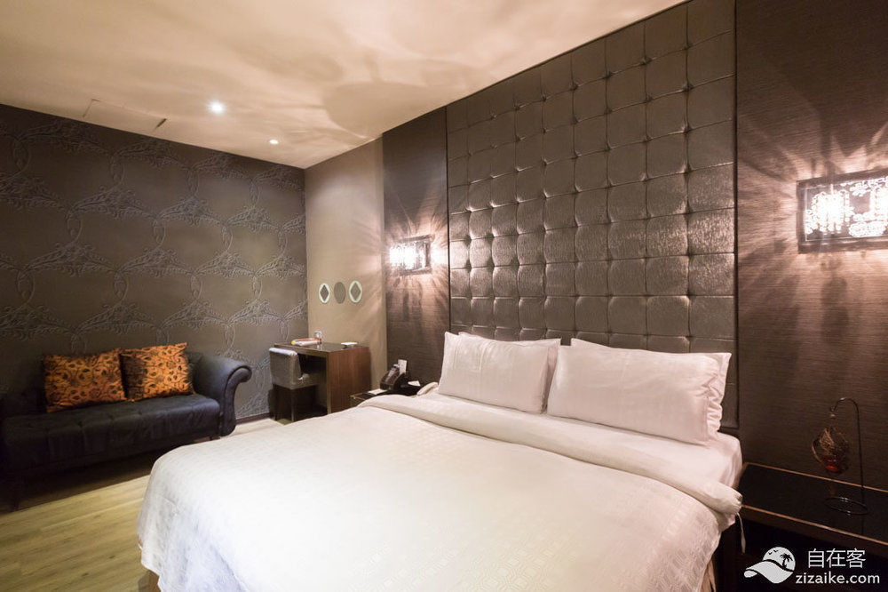 The Riverside Hotel Fashion Kaohsiung Exterior photo
